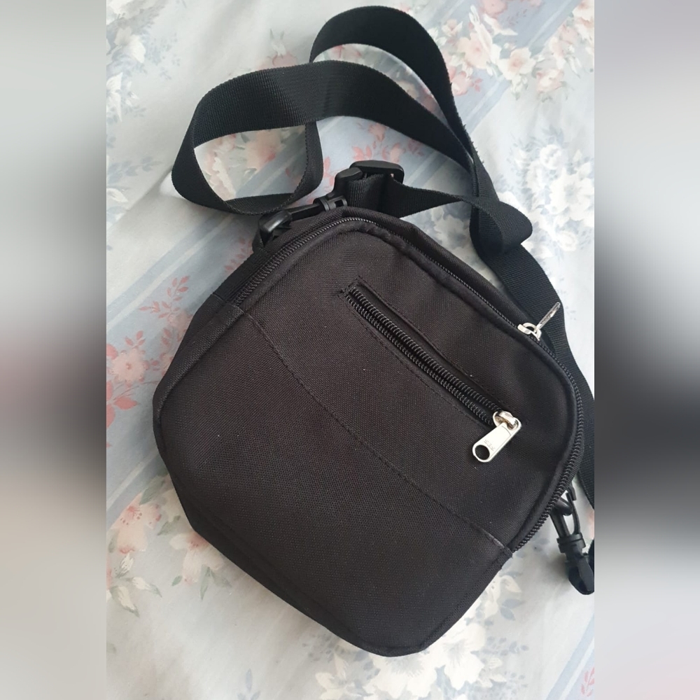 Obey Dropout Traveler Bag - Picture 3 of 4